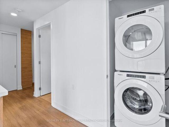 Room for rent in Woburn, Ontario