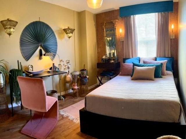 Room for rent in Woburn, Ontario