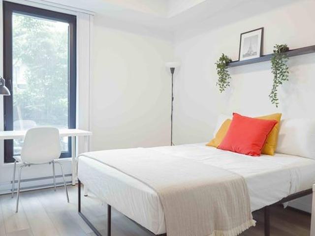 Room for rent in Vancouver, British Columbia