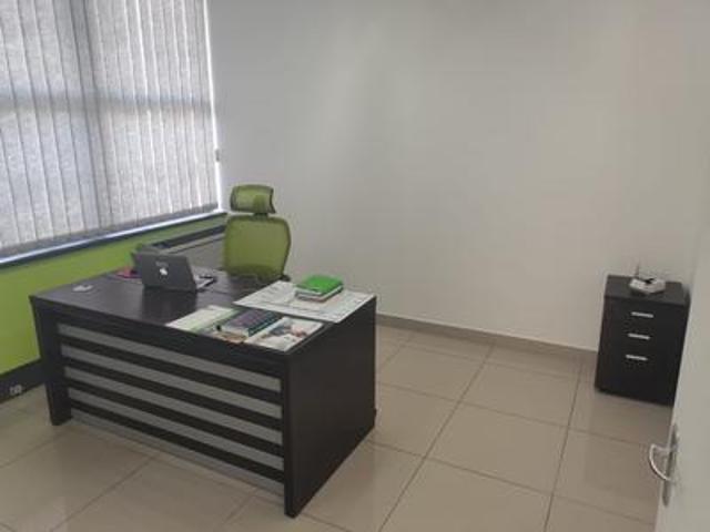 Office for rent in Seaview, Kwazulu-natal