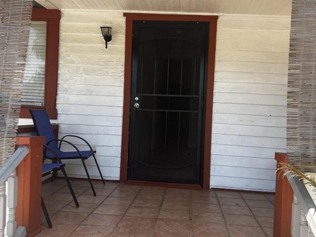 Room for rent in Canoga Park, California