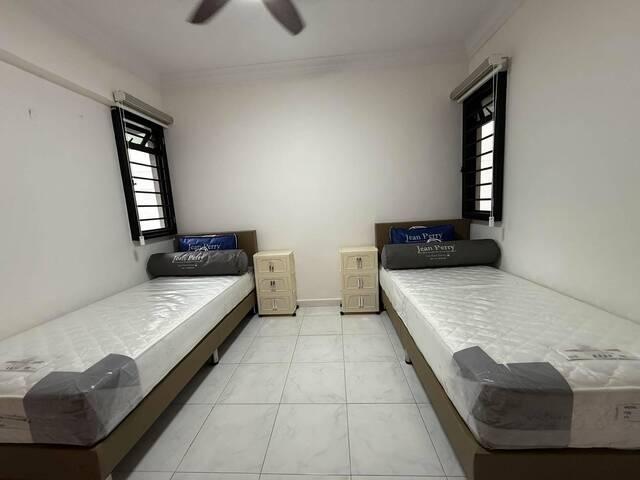 Room for rent