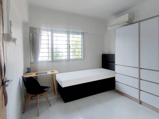 Room for rent