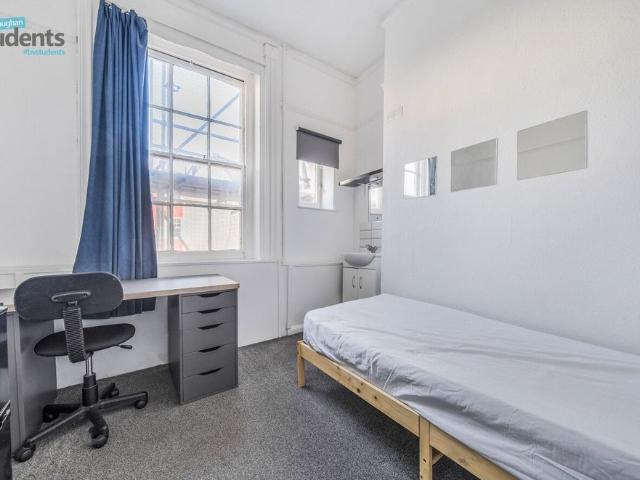Room for rent in Brunswick, Brighton & Hove