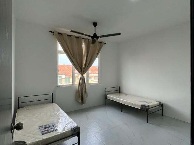 Room for rent in Malaka