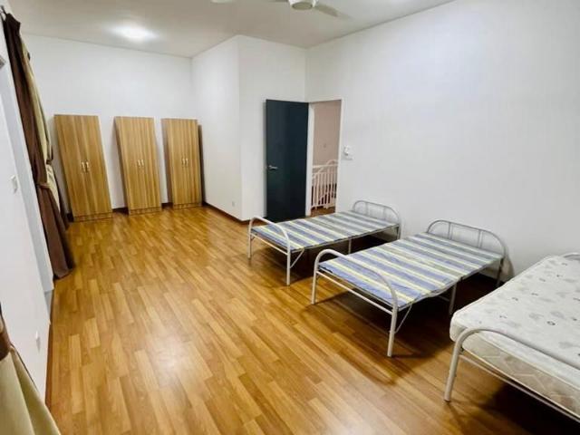 Room for rent in Tanjong Sepat, Selangor