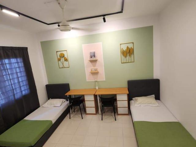 Room for rent in Petaling, Damansara Damai
