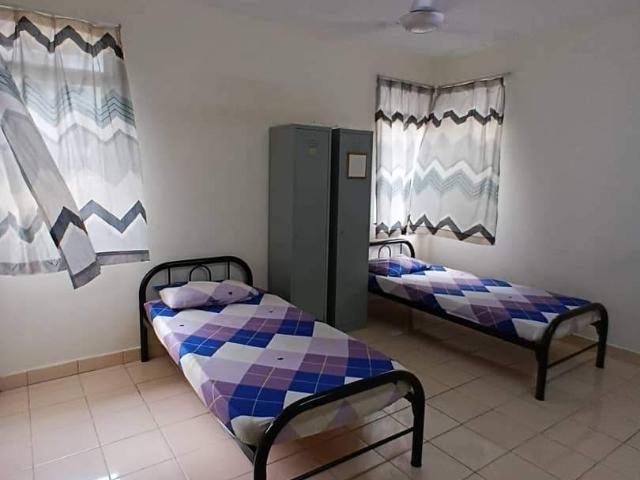 Room for rent in Tanjong Sepat, Selangor