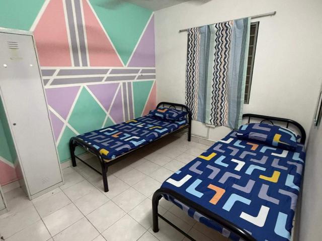 Room for rent in Petaling, Damansara Damai