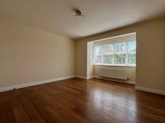Apartment for rent in The Wharf, Beamhurst