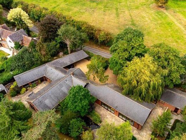 House for sale in City of London, Greater London