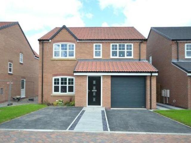 House for sale in Higher Bartle, Lancashire