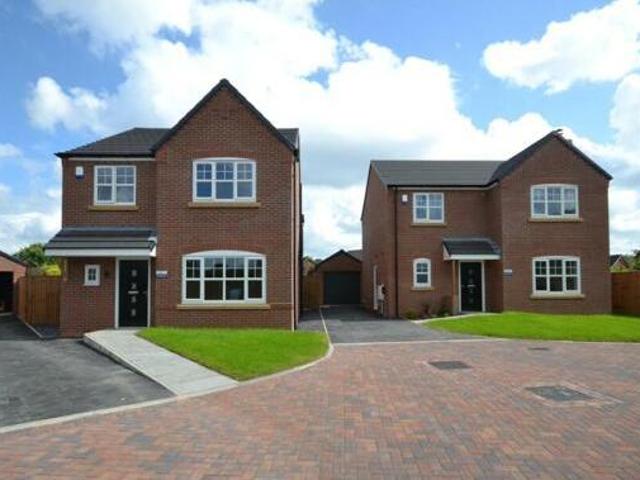 House for sale in Higher Bartle, Lancashire