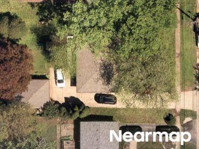 House for sale in Dekalb, Illinois