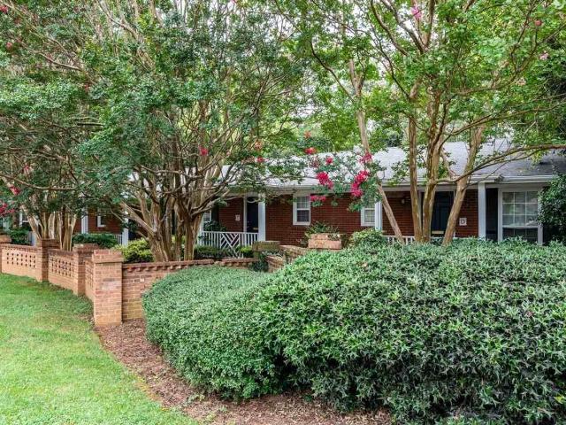 Apartment for rent in Mecklenburg, North Carolina