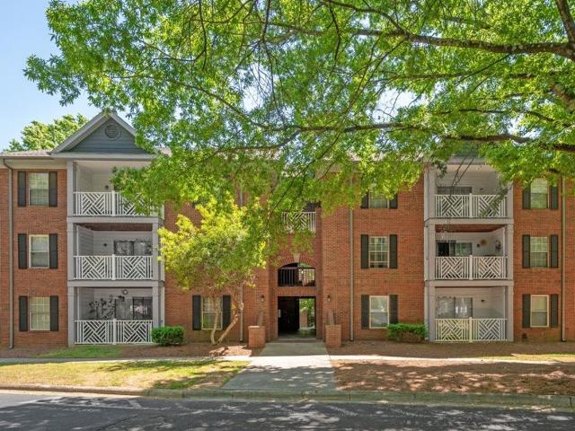 Apartment for rent in Mecklenburg, North Carolina