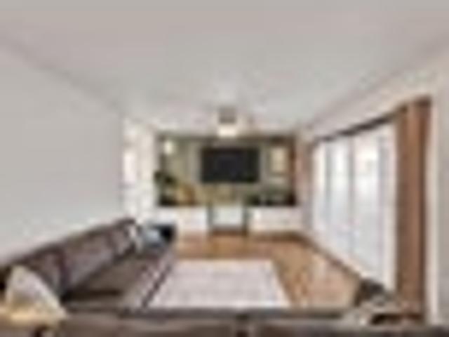 House for sale in Chaslands, Canterbury