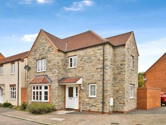 House for sale in Glastonbury, Somerset