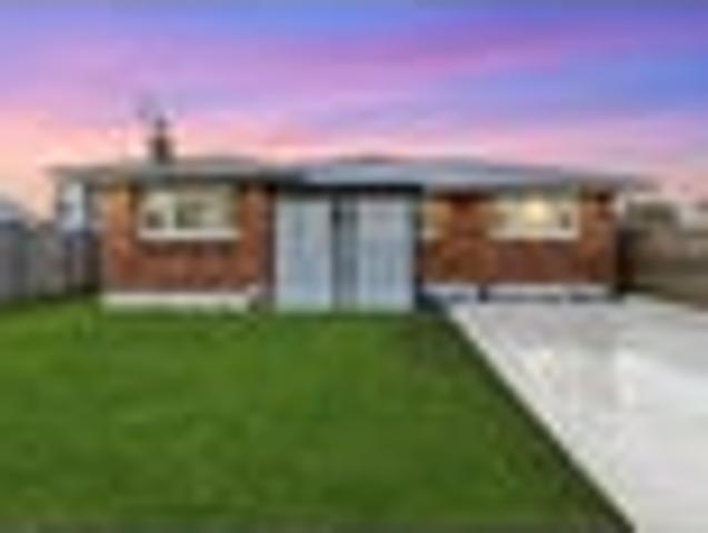 House for sale in Papakura