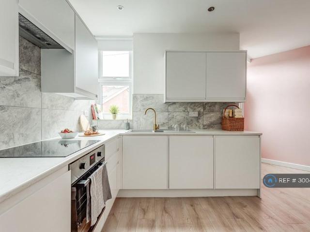 Apartment for rent in Broomhill, South Yorkshire