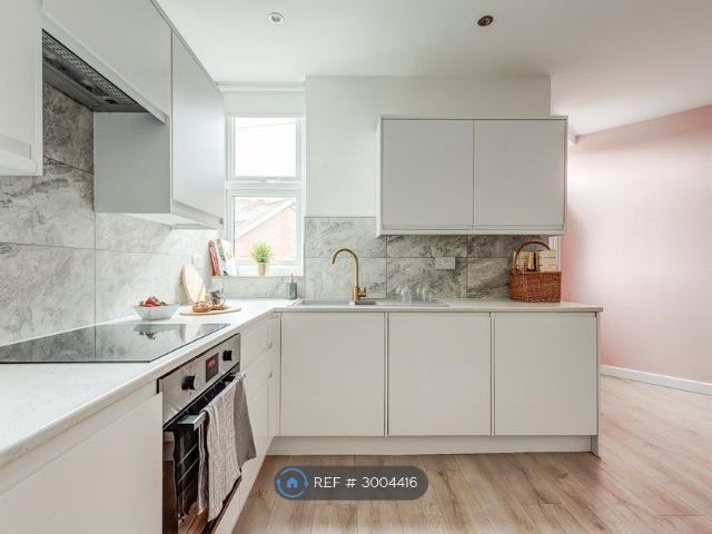 House for rent in Broomhill, South Yorkshire