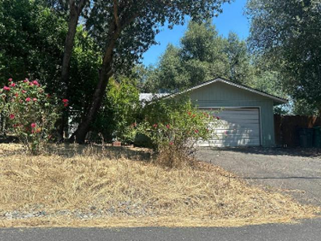 House for sale in Shasta, California