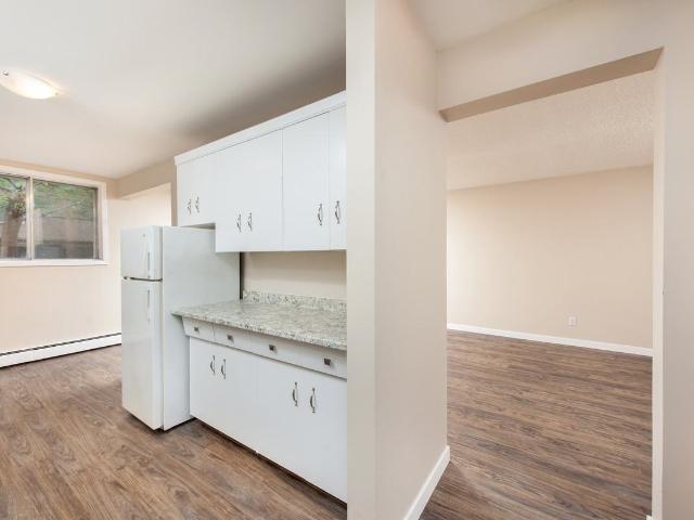 Apartment for rent in Wedgewood, Alberta