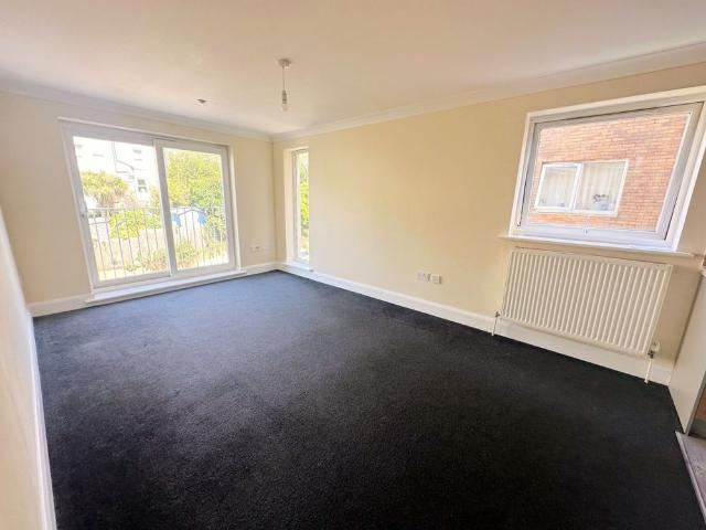 Apartment for rent in Clive Vale, Guestling Green