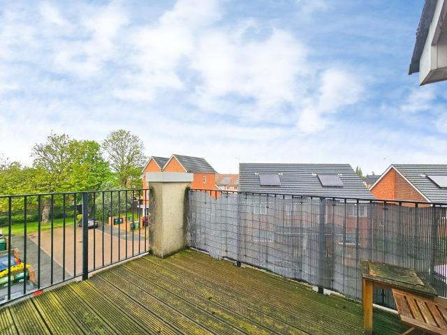 Apartment for rent in West Bedfont, Lower Halliford