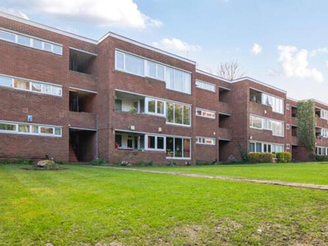 House for sale in Headingley, West Yorkshire