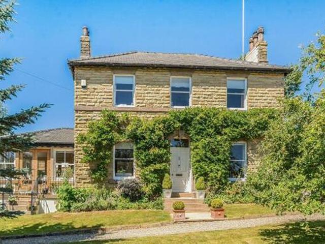 House for sale in Harrogate, North Yorkshire