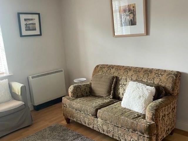 Apartment to rent in Bluebell, North Tipperary