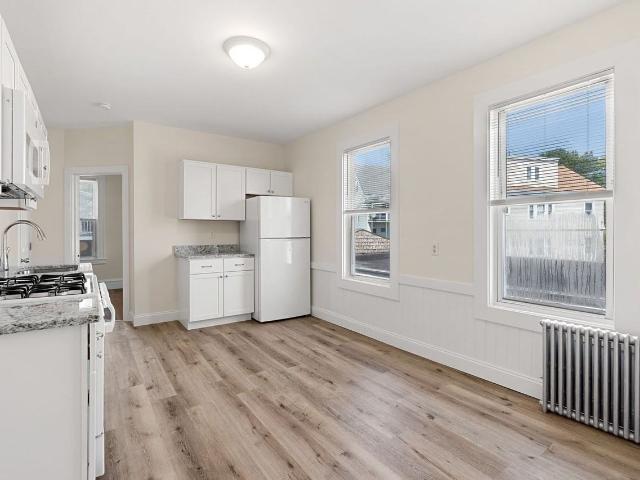 Apartment for rent in Lowell, Massachusetts
