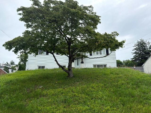 House for sale in Philadelphia, Pennsylvania