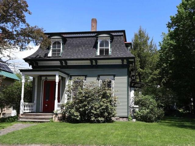 House for sale in New Hampshire