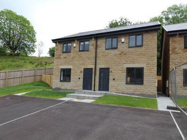 House for rent in Lyons, Greater London