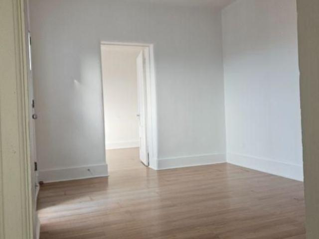 Apartment for rent in Mauricie, Quebec