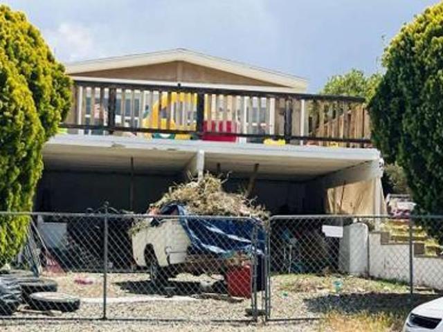 House for sale in Weldon