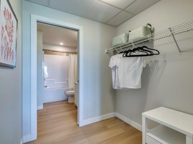 Apartment for rent in Shawnessy, Calgary