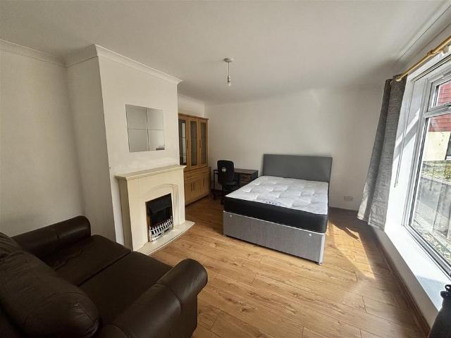 House for rent in Dulcote, Bath And North East Somerset