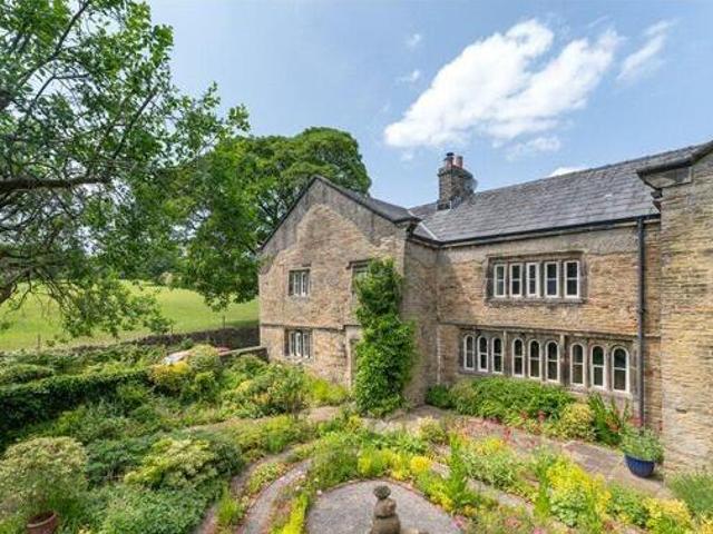 House for sale in Frizinghall, West Yorkshire