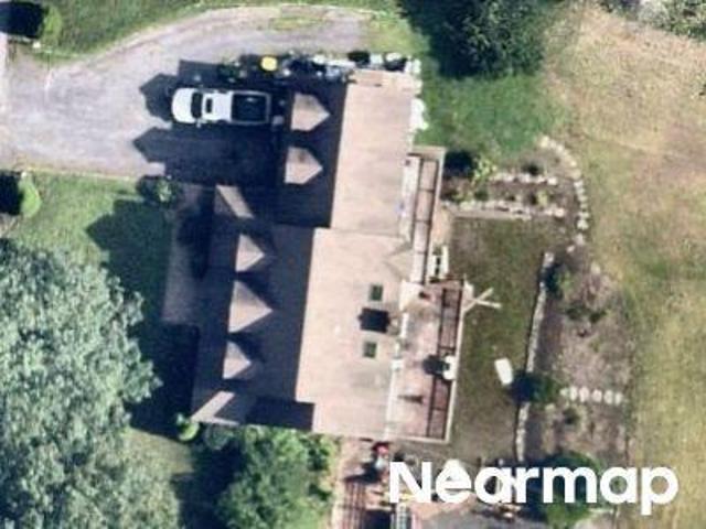 House for sale in Hudson, Middlesex County