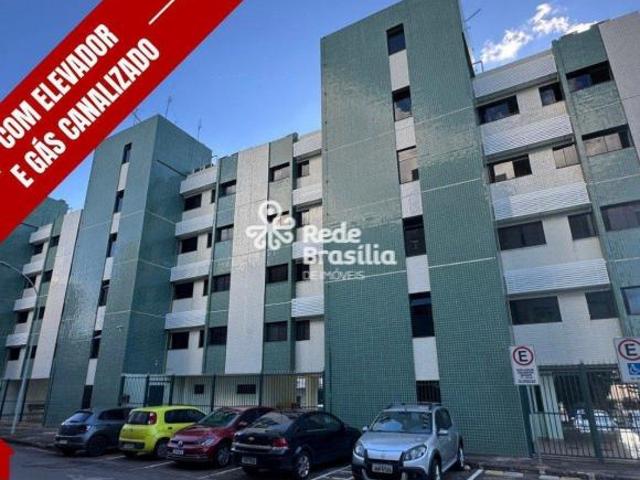 Apartamento venda em Região Geográfica Imediata do Distrito Federal, Região Integrada de Desenvolvimento do Distrito Federal e Entorno