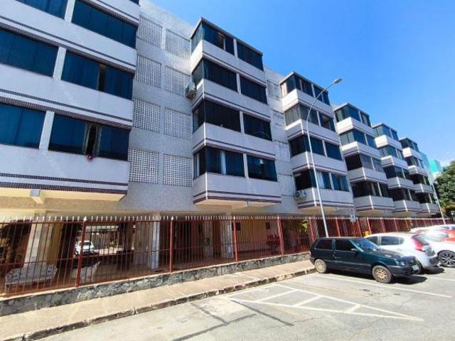 Apartamento venda em Região Geográfica Imediata do Distrito Federal, Região Integrada de Desenvolvimento do Distrito Federal e Entorno