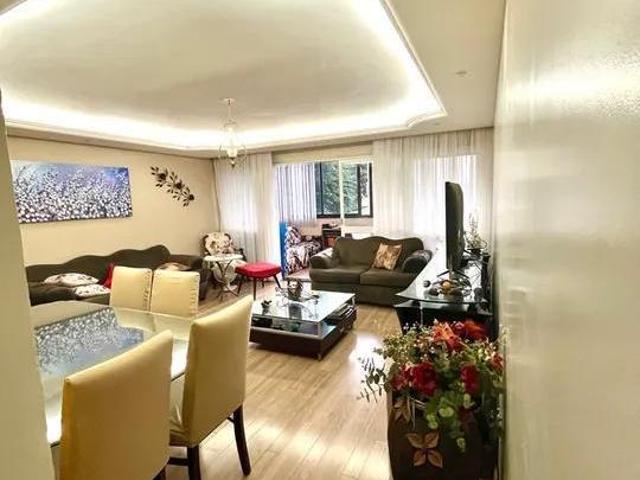 Apartamento venda em Região Geográfica Imediata do Distrito Federal, Região Integrada de Desenvolvimento do Distrito Federal e Entorno