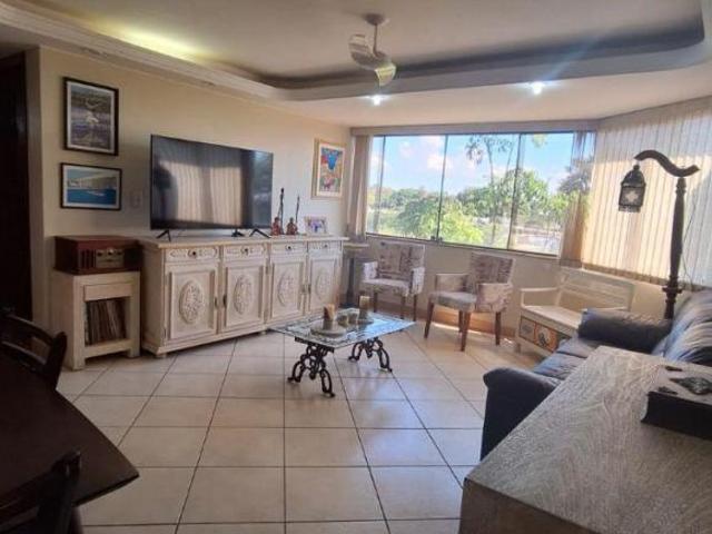 Apartamento venda em SHCGN 705, Plano Piloto