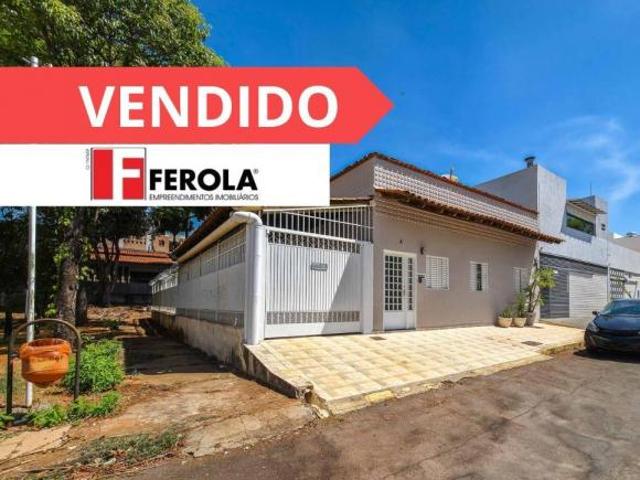 Casa venda em Região Geográfica Imediata do Distrito Federal, Região Integrada de Desenvolvimento do Distrito Federal e Entorno
