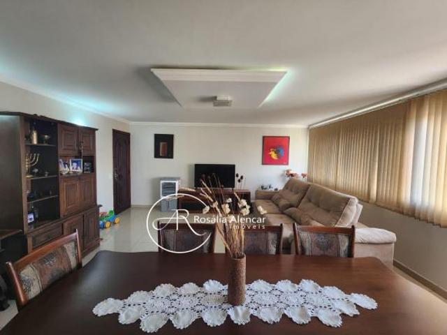 Apartamento venda em Região Geográfica Imediata do Distrito Federal, Região Integrada de Desenvolvimento do Distrito Federal e Entorno