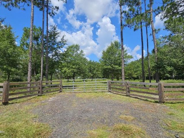 Land for sale in Hilliard, Florida