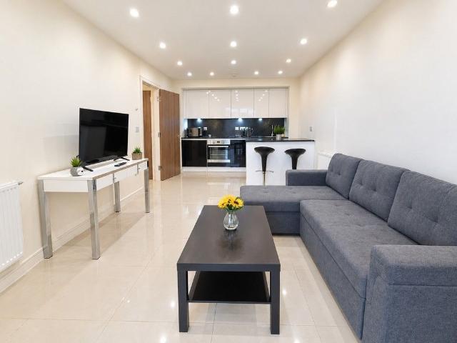 Apartment for rent in West Hendon, Greater London